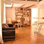 Magnifique Maison Appartement Au Quartier Latin Pres De Notre Dame