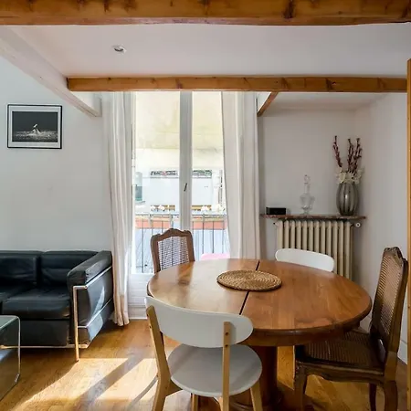 Magnifique Maison Au Quartier Latin Pres De Notre Dame *