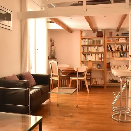 Magnifique Maison Au Quartier Latin Pres De Notre Dame *