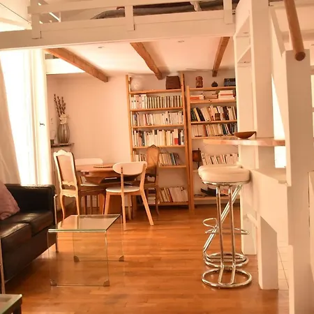 Magnifique Maison Au Quartier Latin Pres De Notre Dame